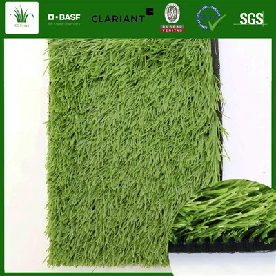 Umjetna nogometna trava protiv travnjaka